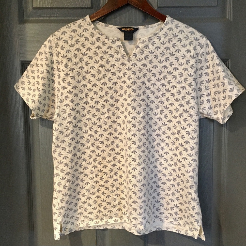 Women’s Woolrich Tee Shirt Size Large